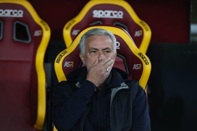Quelle est la relation entre Kylian Mbappé et José Mourinho ?